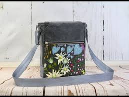 Find bags for every occasion including clutches, beach, totes, crossbody and weekender. Maintenant Disponible En Francais Veuillez Choisir Votre Langue Dans La Liste Deroulante Ci Dessus Description Fran In 2021 Crossbody Bag Bags Cross Body Bag Pattern