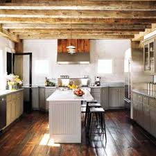 There's wallpaper designs, fabric ideas and plenty of home accessories to complete your interior design scheme. Interior Design With Reclaimed Wood And Rustic Decor In Country Home Style