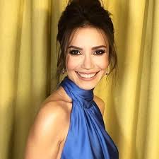 Songul oden in slavi show part1_high qualityسونغل في سلافي شو. Ø¬Ø¯ÙŠØ¯Ø© Ø³ÙˆÙ†ØºÙˆÙ„ Ø£ÙˆØ¯ÙŠÙ† Ø¬Ù…ÙŠÙ„Ø© Ø­ÙÙ„ Ø§Ù„Ø¹Ø±ÙˆØ³Ø© Gumus Songul Oden Ve Kivanc Tatlitug 2021 Facebook