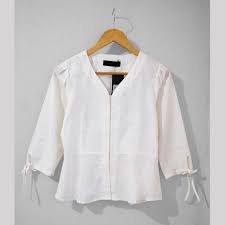 Baju atasan wanita blouse hijab mermaid warna putih lengan. Baju Atasan Blouse Putih Wanita Murah Casual Sisa Produksi 5 19d010 Shopee Indonesia