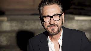 Marco giallini si è confessato a cuore aperto raccontando il suo rapporto con la moglie scomparsa, con nel 2011 marco giallini ha tragicamente perso sua moglie, loredana, madre dei suoi due figli. Marco Giallini Chi Era La Moglie Loredana Morta Improvvisamente Eta Incidente Vita Privata Nuova Fidanzata Viterbocitta It