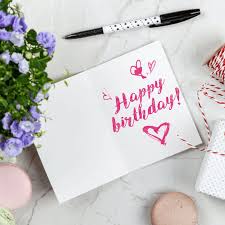 Oggi è tipico che una riunione di famiglia per celebrare il. Per Il Novantesimo Compleanno Che Fiore Si Regala 3 Occasioni Per Regalare Un Bouquet Di Fiori Idee Fiorite Regalare Un Mazzo Di Fiori Per Compleanno E Un Idea Originale Un