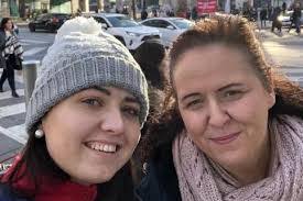 Maura Bean's Instagram, Twitter & Facebook