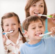 JAMES R MCCAWLEY, DDS