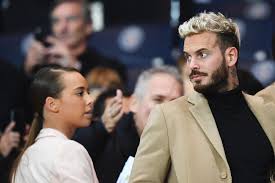Pokora sort de l'ombre en 2003 grâce à l'émission popstars qu'il remporte aux côtés de lionel et otis. Coronavirus Sur Instagram Matt Pokora Fustige L Egoisme D Une Cliente De Supermarche