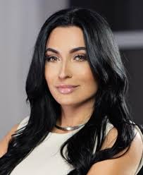 CYNTHIA ALIBRANDO real estate broker in Montréal