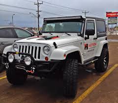 Rigid Industries E Series 50 Led Light Bar 15031 And Piaa 570 Led Lights Mounted On The Smittybilt Grille Guard Go Ems Light Led Work Light Led Light Bars