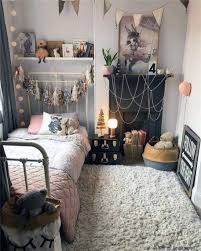 41 Small College Apartment Bedroom Ideas Apartment Bedroom Decor Small Bedroom Decor Small Apartment Bedrooms