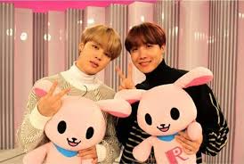 In 2013, he made his debut as a member of south korean boy band bts, under big hit entertainment. Jimin And J Hope Break Down The True Personalities Of Bts Koreaboo