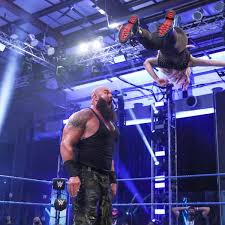 The new face of destruction. Wwe Smackdown Braun Strowman Macht Alexa Bliss Zum Spielball