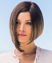 Angled Bob Hairstyles 2020 Easy Ways To Look Good With Angled Bob Hair Styles Best In 2020 Angled Bob Hairstyles Long Bob Haircuts Long Bob Hairstyles