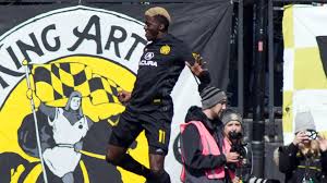Gyasi zardes (born 2 september 1991) is an american soccer player who plays as a striker for american club columbus crew sc. Mls News Gyasi Zardes Nets Brace Including Stoppage Time Winner For The Columbus Crew Goal Com