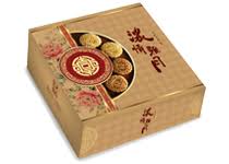 Hoon lir sdn bhd has been recognize as one of the market leader of boxboard packaging in malaysia and expanding business to australia, singapore and brunei. Hoon Lir Festival Boxes