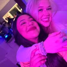 layla hicks (@laylacheyannee) • Instagram photos and videos