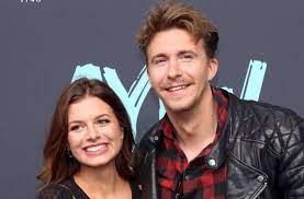 Maxime herbord (26) ist die neue bachelorette! Ehemalige Bachelor Kandidatin Maxime Herbord Ist Die Neue Bachelorette Panorama Stuttgarter Zeitung