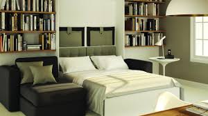 Il letto matrimoniale a scomparsa di smartbett è un modello con rete a doghe integrata, quindi non sostituibile, fabbricato in legno truciolare la rete a doghe è integrata e misura 160 x 200 centimetri, e può ospitare un materasso che non superi le misure e abbia uno spessore massimo di 19 centimetri. Letto A Scomparsa In Poche Mosse Il Letto E Fatto
