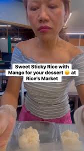 Tom Yum Goong Nam Sai (Hot and Sour Soup with Shrimp)