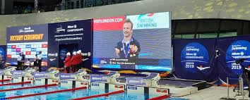 Jihočeský plavec arnošt petráček si v plavání na znak na 50 metrů odváží stříbrnou medaili. Cesky Paralympijsky Vybor Arnost Petracek Stribrny Na Ms V Londyne Cesky Paralympijsky Vybor