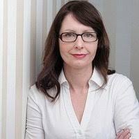 Amanda Lindner's Instagram, Twitter & Facebook