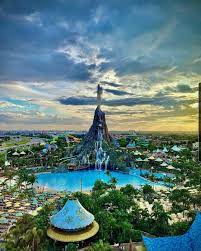 Universal S Volcano Bay Most Beautiful Places Dream Vacations Volcano Bay