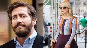 Jun 24, 2021 · taylor swift just announced the release date for her remastered solo version of her red album (aka the one about her ex jake gyllenhaal) and on her former record executive scooter braun's. Jake Gyllenhaal Is Not Here For Taylor Swift Questions Vanity Fair