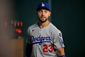 Dodgers' Conforto Struggles: Trade to Royals a Possible Solution? - Imagen principal del artículo