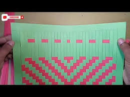 Anyaman kertas ini sebagai bekal untuk membuat anyaman dari bahan apapun dan motif ini sangat cocok untuk kursi ruang tamu. Membuat Anyaman Kertas Tipe C 010 Youtube In 2021 Paper Weaving Weaving Paper