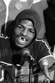 Boxing legend leon spinks is fighting for his life, and being hospitalized and his wife is asking for prayers. The Night Leon Spinks Shocked The World Post Dispatch Archives Stltoday Com
