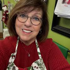 A 68-year-old woman's experience in a small Texas town, sharing her  preferences and dislikes