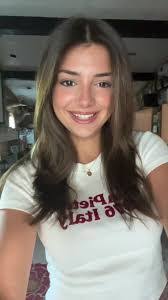 Raquel Walker's Instagram, Twitter & Facebook