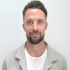 The Trade Desk 'Real-Time' Runners have found the 'Spring' in their step.  Todays run took our overall total to 300km. It must be said the backdrop of  Manchester canals do look a