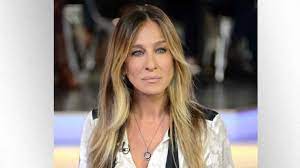 The new balance 574 sneakers come in a ton of other colorways on the zappos website. Sarah Jessica Parker Posts Support Of Unstoppable Blm Movement Ksro