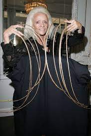Apr 07, 2021 · ayanna williams of houston broke the guinness world record for the world's longest fingernails in 2017, when they measured nearly 19 feet long. Woman With World S Longest Nails Shares Horrifying Story Of How She Lost Them Mirror Online