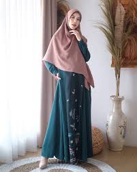 Kombinasi baju lebaran cewek tinggi 150cm. 25 Model Baju Lebaran 2021 Yang Modis Kekinian Untuk Silaturahmi Updated 2021 Bukareview