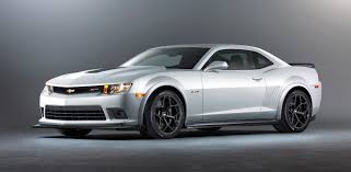 Its 8 cylinder, overhead valve naturally aspirated powerplant has 2 valves per cylinder and a capacity of 5 litres. Chevrolet Camaro Z28 Specs Photos 2013 2014 2015 2016 2017 2018 2019 2020 2021 Autoevolution