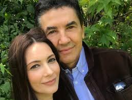 Andreea berecleanu a obținut o victorie decisivă în fața fostului ei soț, andrei zaharescu, actualul consul general din africa de sud, de care a divorțat în urmă cu șapte ani. Cum Se ComportÄƒ Andreea Berecleanu Cu SoÈ›ul Asta Duce La DivorÈ› Impact