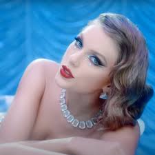 How Taylor Swift's 'Dorkiness' Inspired Bryce Dallas Howard