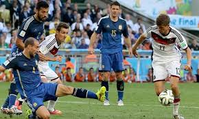 This is 13 julio (final 2014) alemania vs argentina by betsonic on vimeo, the home for high quality videos and the people who love them. Argentina Vs Alemania Thomas Mueller Durante La Final Del Mundial Brasil 2014 Brasil Alemania Mundial Brasil 2014