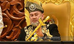 His consort is now known as yang maha mulia raja perempuan. Monarchies Today Royalty Around The Globe Sultan Ismail Petra Of Kelantan 1949 2019