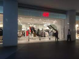 Whether you consider it to be a huge mall really depends on what you are used to. Pin On Nu Sentral Mall Retail Stores Kuala Lumpur
