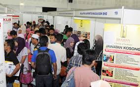 The official language is malaysian. 1 Million Job Opportunities Not An Empty Promise Says Kula Free Malaysia Today Fmt