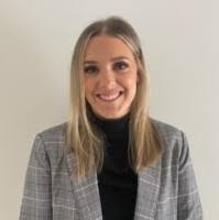 Amanda Connors's Instagram, Twitter & Facebook