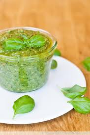 Basilikum Pesto Pesto Alla Genovese Lecker Macht Laune Basilikum Pesto Basilikum Pesto Rezept Pesto Rezepte