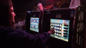 Some games will require you to balance objects the right way. Skill Video Games Thrive In Nebraska But Their Legality Is In Doubt State And Regional News Omaha Com