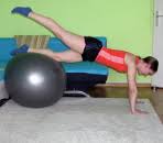 Bauchmuskelübungen für dein bauchmuskeltraining bauchübungen bikinibauch das beste für den bauch flacher bauch übungen für zuhause übungen und tricks. Bauchmuskeltraining Ubungen Fur Einen Flachen Bauch