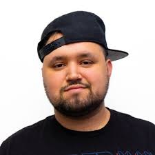 Robert Rivera (@LilScarface609)