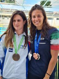 Considerato il miglior stileliberista italiano di sempre, con giorgio lamberti, nelle distanze brevi, è stato due volte campione mondiale nei 100 m nel 2005 e nel 2007. Europei E Medaglie Le Emozioni Di Arianna Castiglioni E Martina Rabbolini In Testa Tokyo Varesesport