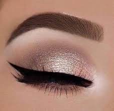 Follow Deniseyavash Makeupsforeverx Use Hushgloss For Feature Visit Hushgloss For Latest Trends T Party Eye Makeup Makeup Wings Hazel Eye Makeup