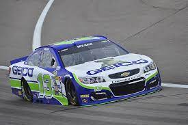 Mears will now try to sell his skills on the free agent market of nascar. Casey Mears On Cup Future I Ve Got Nothing As Of Yet