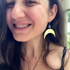 Eesha Crescent Earrings